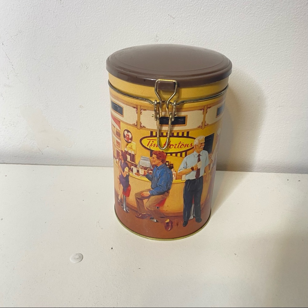 Tim Hortons "The Gathering Place"  collectible tin#001